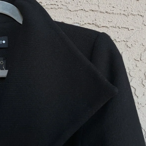 ZARA MANTECO Italian Luxury Wool Black Asymmetrical Belted Jacket Colins Coat M - Picture 11 of 16